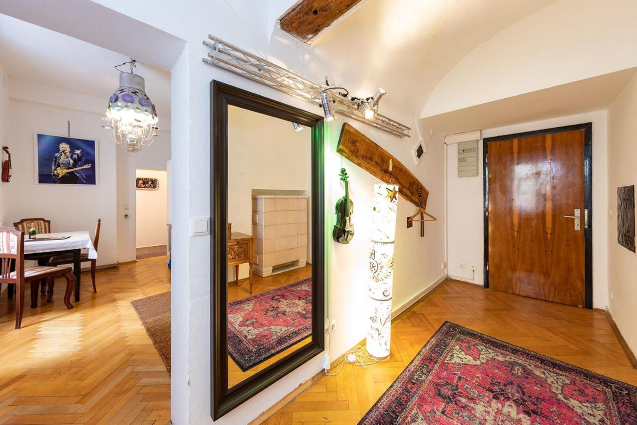 Ba//Rock-Appartement Graz Luaran gambar